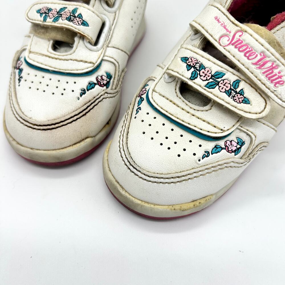 Vintage Snow White Sneakers 90's Y2K Disney Princess Girl Baby Toddler Shoes 4 - Picture 3 of 12